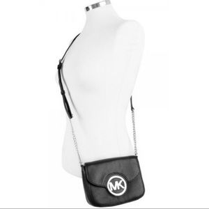 LOWEST Offer!!!!!!! Micheal Kors crossbody